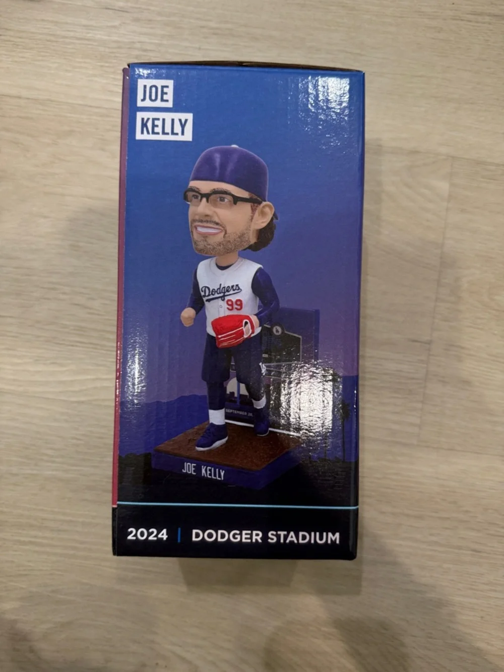 BNWB Los Angeles Dodgers - Joe Kelly Bobblehead - Picture 3 of 5